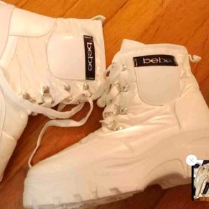Bebe White Jada Hiking Boots Women size 8